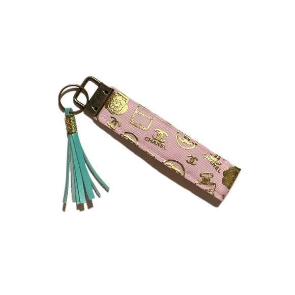 Handmade Grosgrain Ribbon Wristlet Keychain - Picture 2 of 2